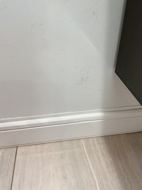 巾木補修工事