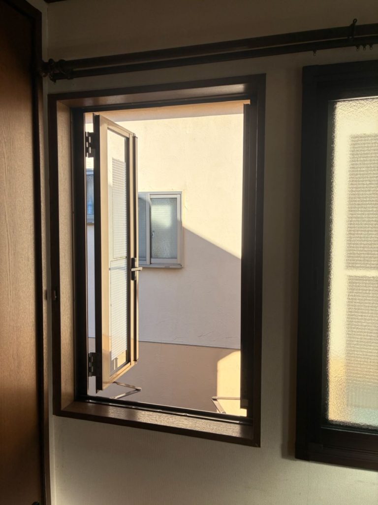 ふじみ野市　全室インプラス窓設置